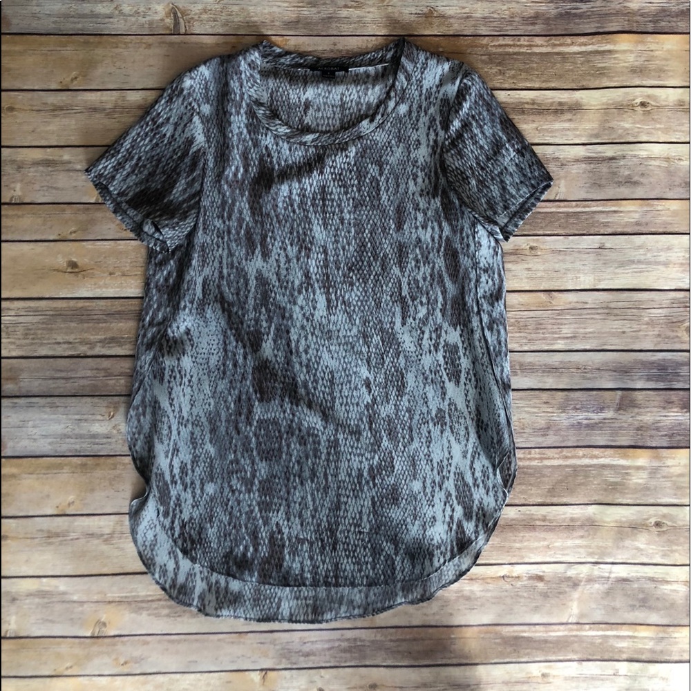 Short sleeve silk blouse